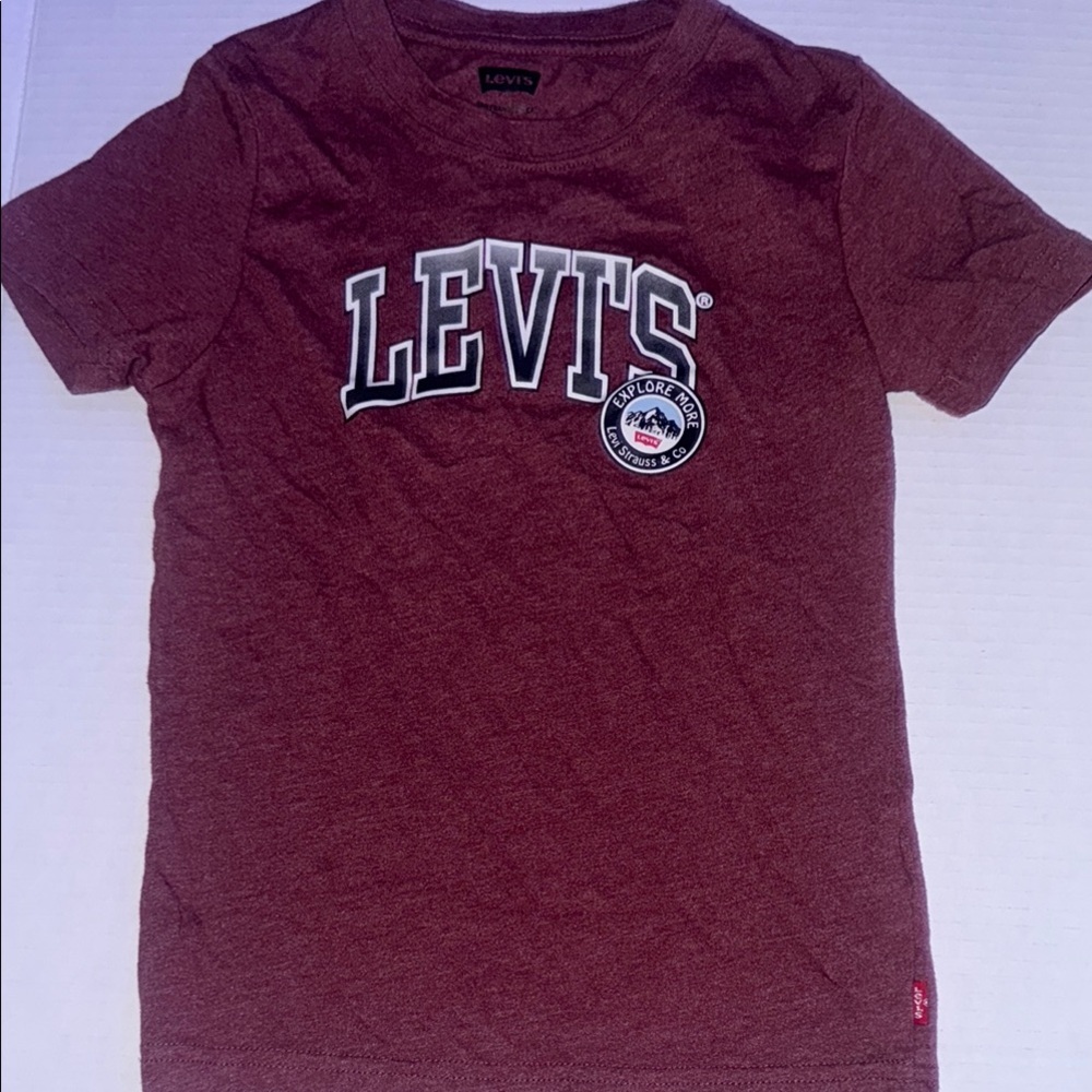 Levi's Burgundy Logo Tee